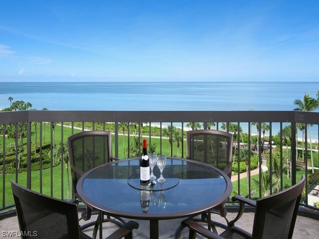 4551 Gulf Shore Blvd. #703, Naples, FL