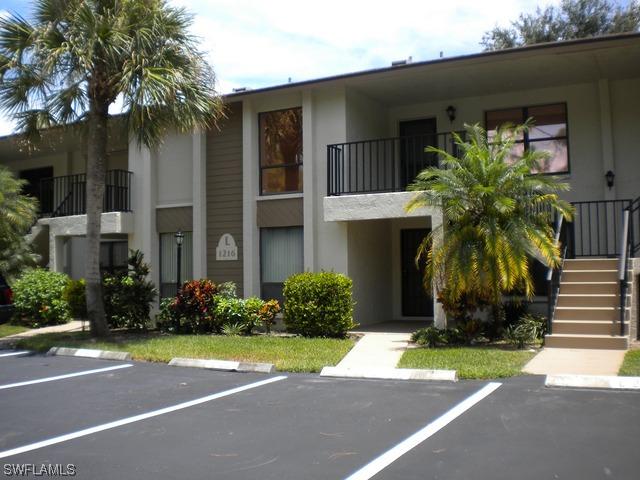 1216 Commonwealth Cir. #102, Naples, FL