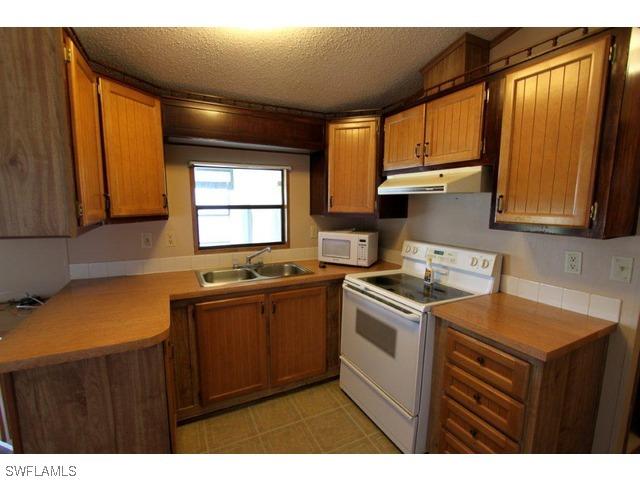 171 Limetree Park Dr., Bonita Springs, FL 34135