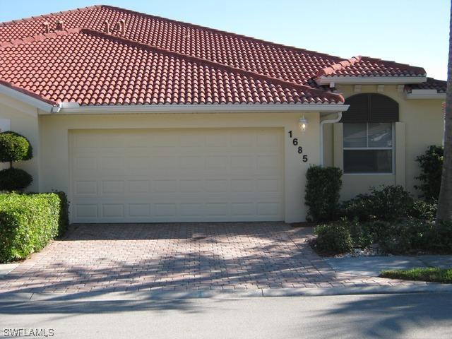 1685 Tarpon Bay Dr. #38, Naples, FL 34119