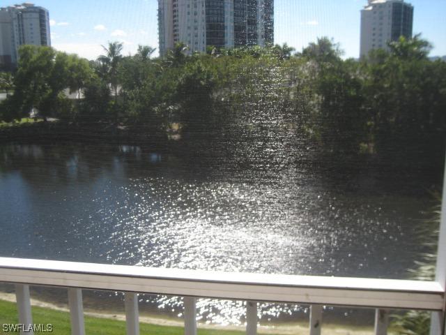 380 Horsecreek Dr. #404, Naples, FL 34110