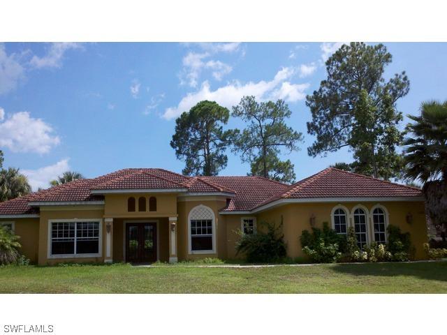 1960 16th Ave., Naples, FL 34117