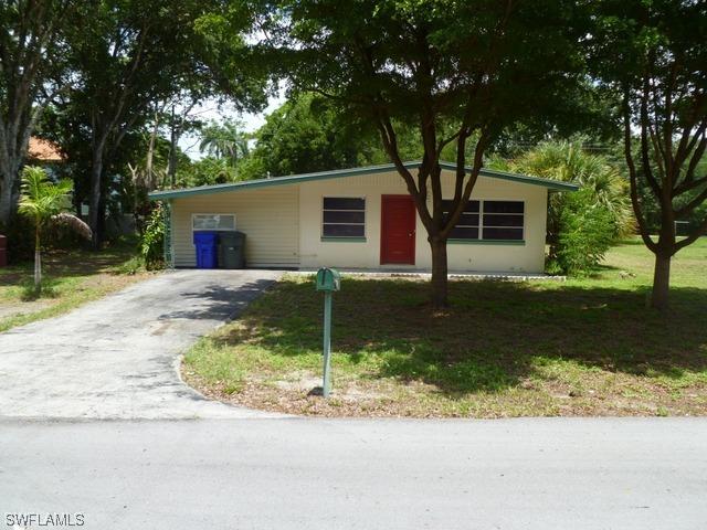 2923 Holly Rd., Fort Myers, FL 33901