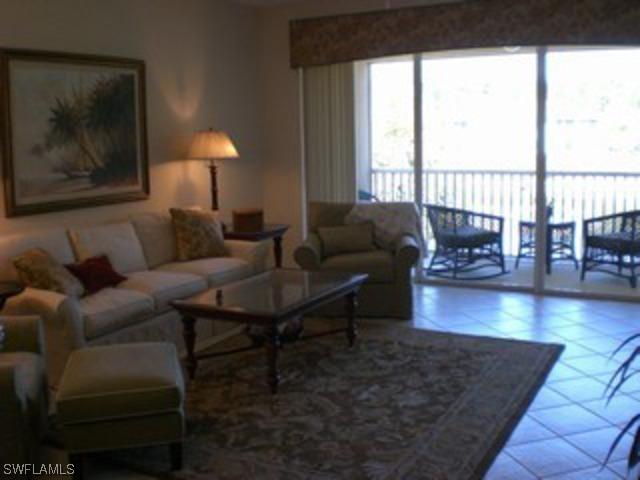 3993 Bishopwood Ct. #201, Naples, FL 34114