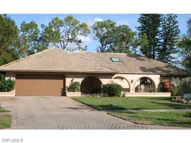 2308 Kings Lake Blvd., Naples, FL 34112