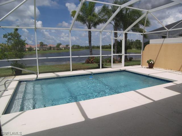 7562 Rozzini Ln., Naples, FL 34114