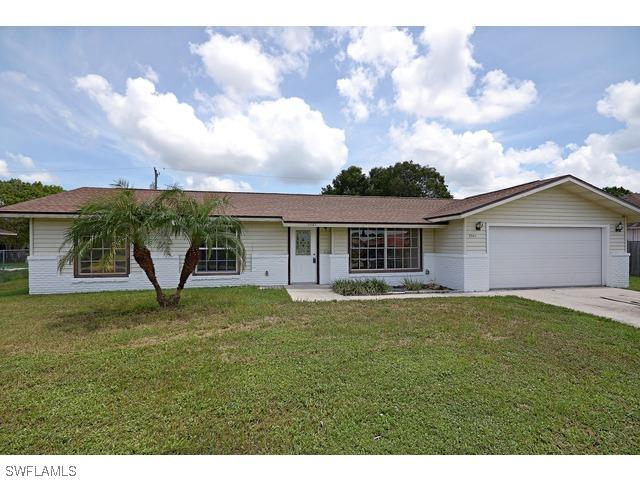 5341 25th Ave., Naples, FL