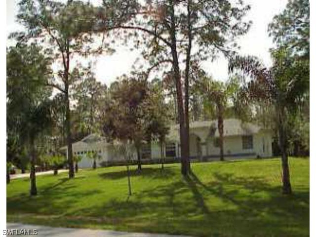 4050 3rd Ave., Naples, FL 34119