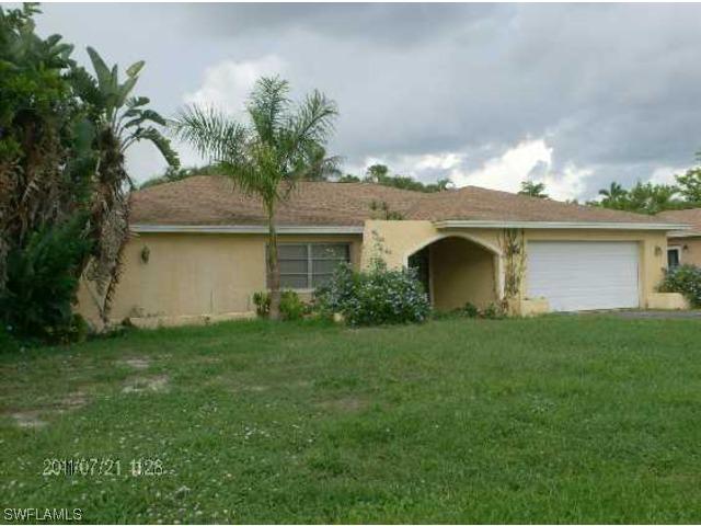 236 Pine Valley Cir., Naples, FL