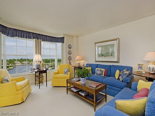 1900 Gulf Shore Blvd. #606, Naples, FL