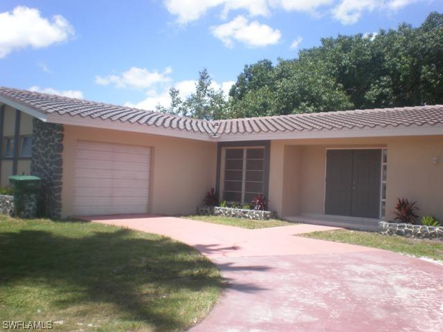 2021 44th Ter., Naples, FL