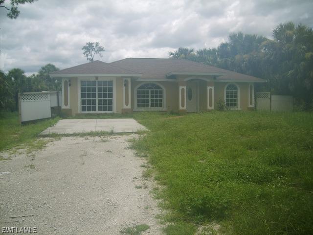 3270 32nd Ave., Naples, FL 34117