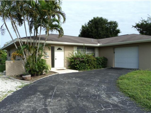 3583 Santiago Way, Naples, FL