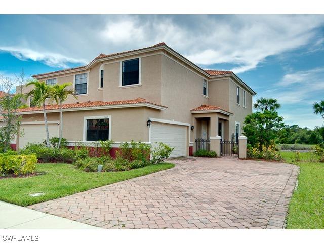 15469 Summit Place Cir. #297, Naples, FL 34119