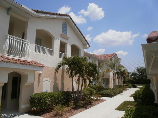 3033 Driftwood Way #3403, Naples, FL 34109