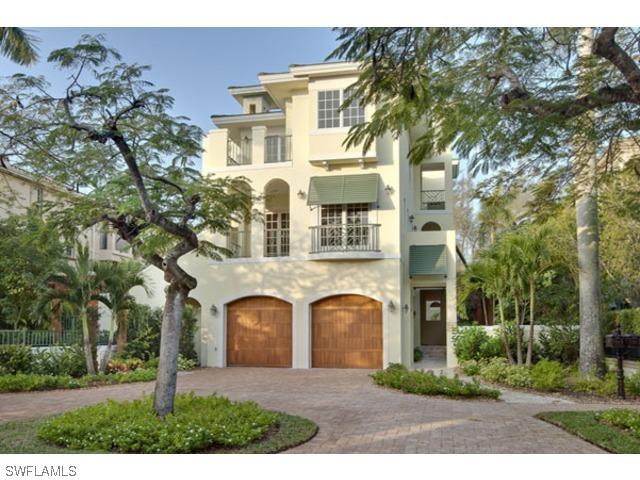 378 6th St. #2, Naples, FL