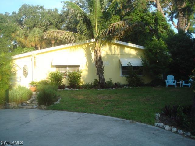 3174 Gordon St., Naples, FL