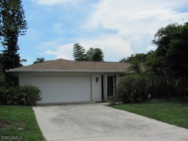 224 Forest Hills Blvd., Naples, FL 34113