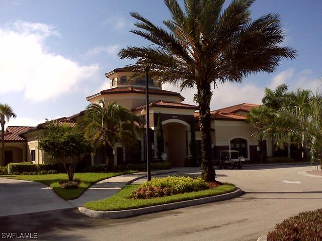 12936 Violino Ln. #107, Naples, FL 34105