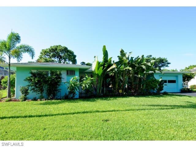 656 5th Ave., Naples, FL 34102