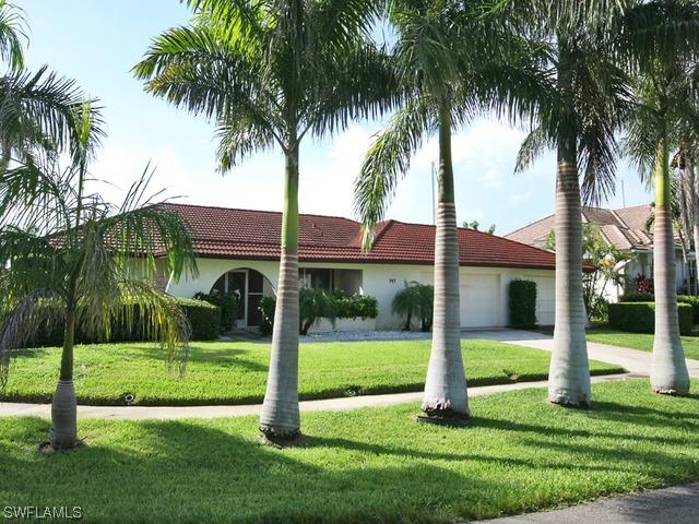 767 Plantation Ct., Marco Island, FL 34145