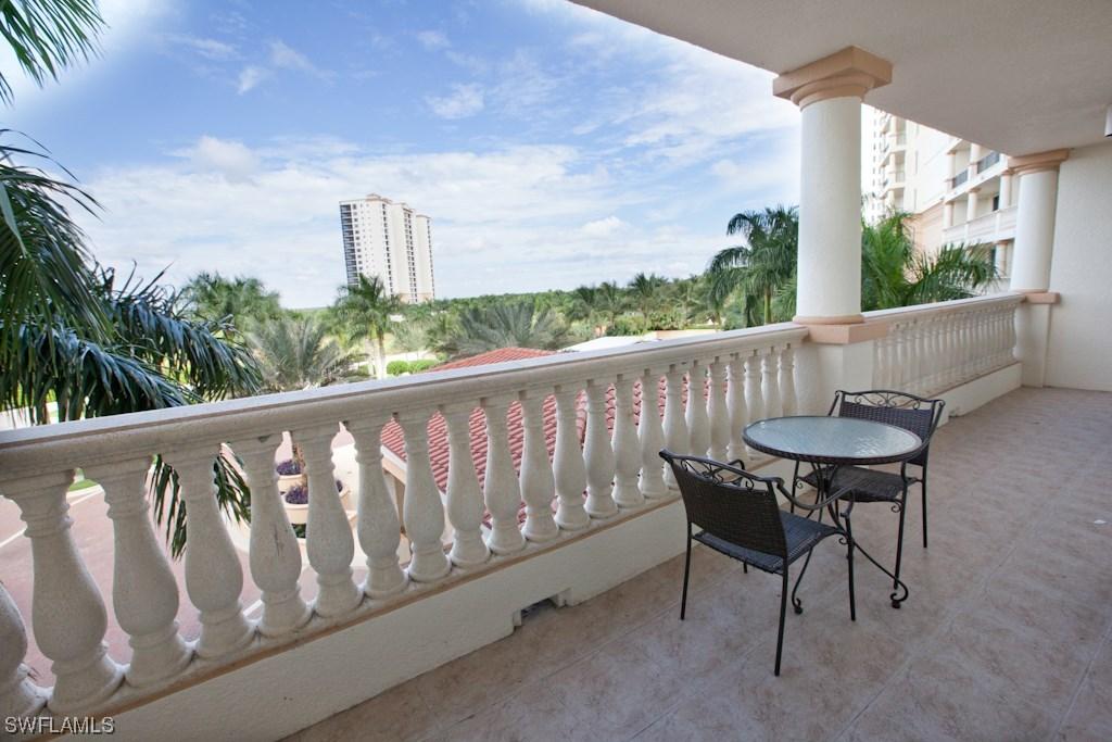 1050 Borghese Ln. #305, Naples, FL 34114