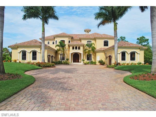 9255 The Ln., Naples, FL