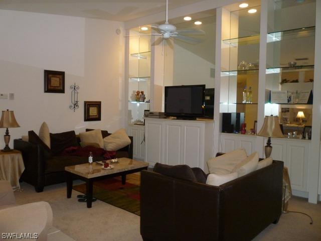 3013 Futuna Ln., Naples, FL 34119