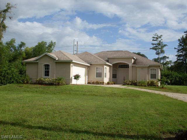 5040 Hawthorn Woods Way, Naples, FL 34116