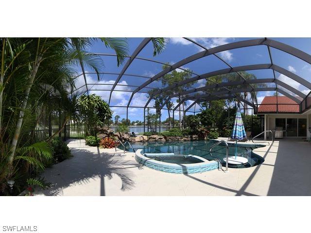 427 Henley Dr., Naples, FL