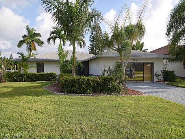 1399 Osprey Ave., Naples, FL 34102