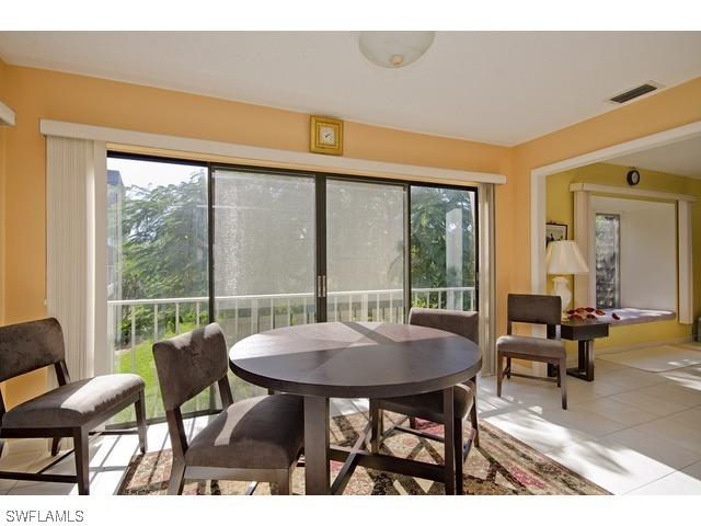 406 Meadowlark Ln. #406B, Naples, FL
