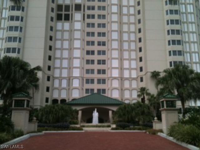 8171 Bay Colony Dr. #201, Naples, FL 34108