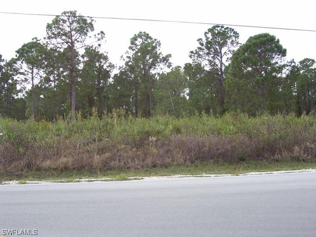 348100 18 Ave., Naples, FL 34120