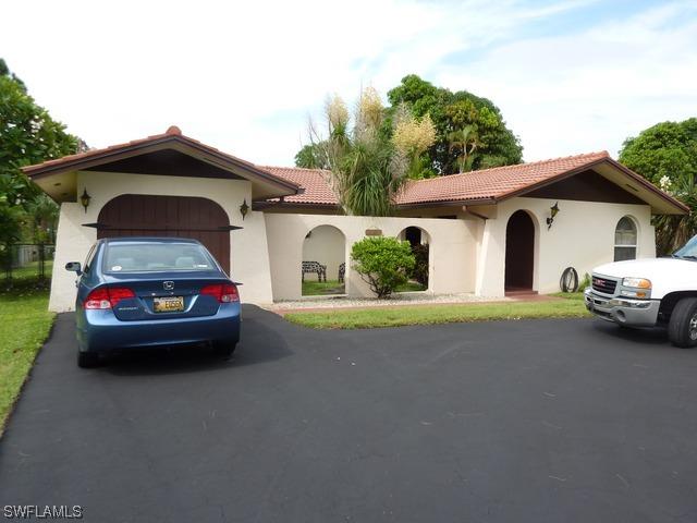 1161 26th Ave., Naples, FL