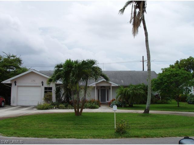 1396 Morningside Dr., Naples, FL