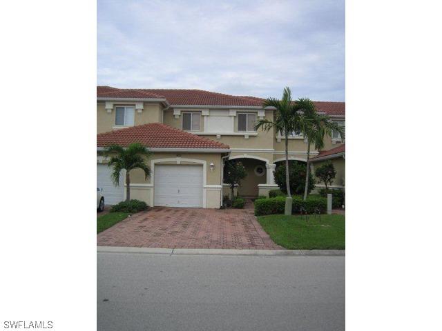 9756 Roundstone Cir., Fort Myers, FL 33967