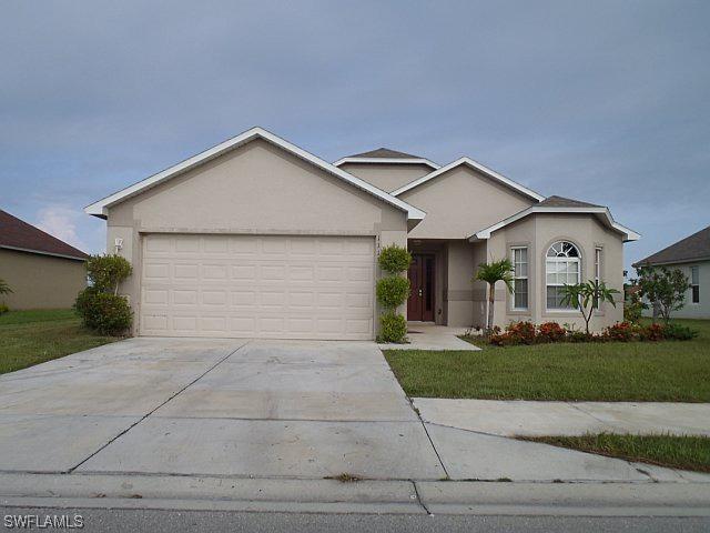 1113 Bush St., Immokalee, FL 34142
