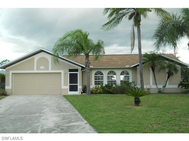 3301 Lemon Ln., Naples, FL