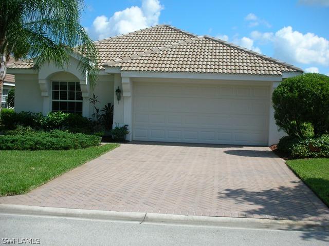 10037 Oakhurst Way, Fort Myers, FL 33913