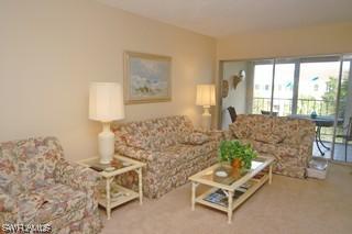 236 Banyan Blvd., Naples, FL 34102