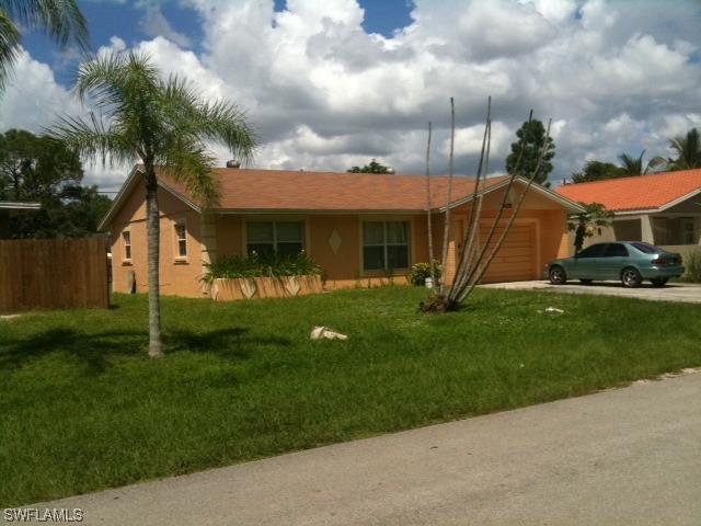 5405 Gilchrist St., Naples, FL