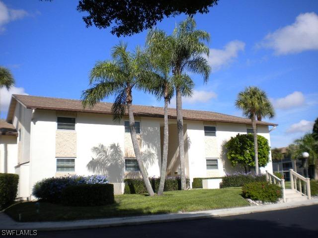 185 Cypress Way #104, Naples, FL