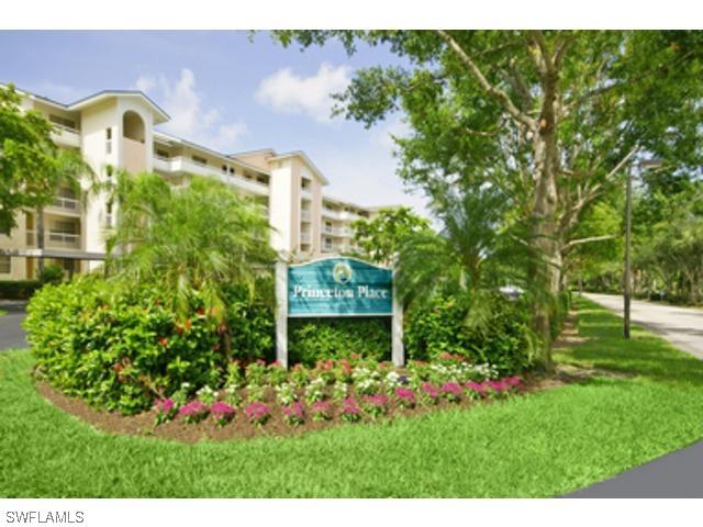 380 Horsecreek Dr. #202, Naples, FL