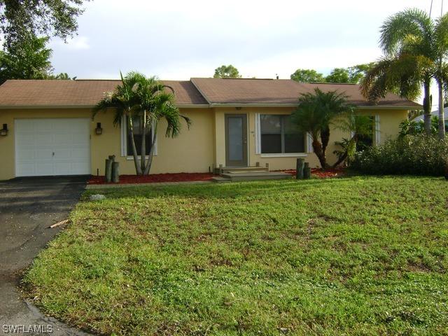 5424 21st Pl., Naples, FL 34116