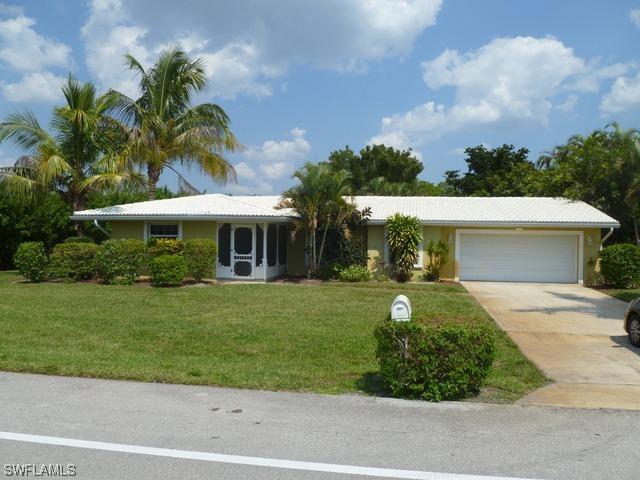 24 Hawaii Blvd., Naples, FL 34112