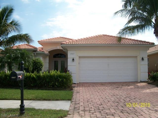 4947 Cerromar Dr., Naples, FL