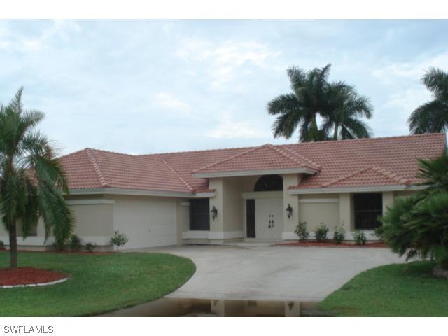 28301 Winthrop Cir., Bonita Springs, FL
