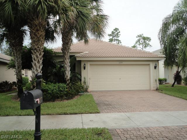 1277 Barrigona Ct., Naples, FL 34119