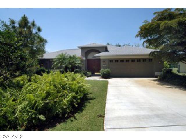 6201 Woodstone Dr., Naples, FL